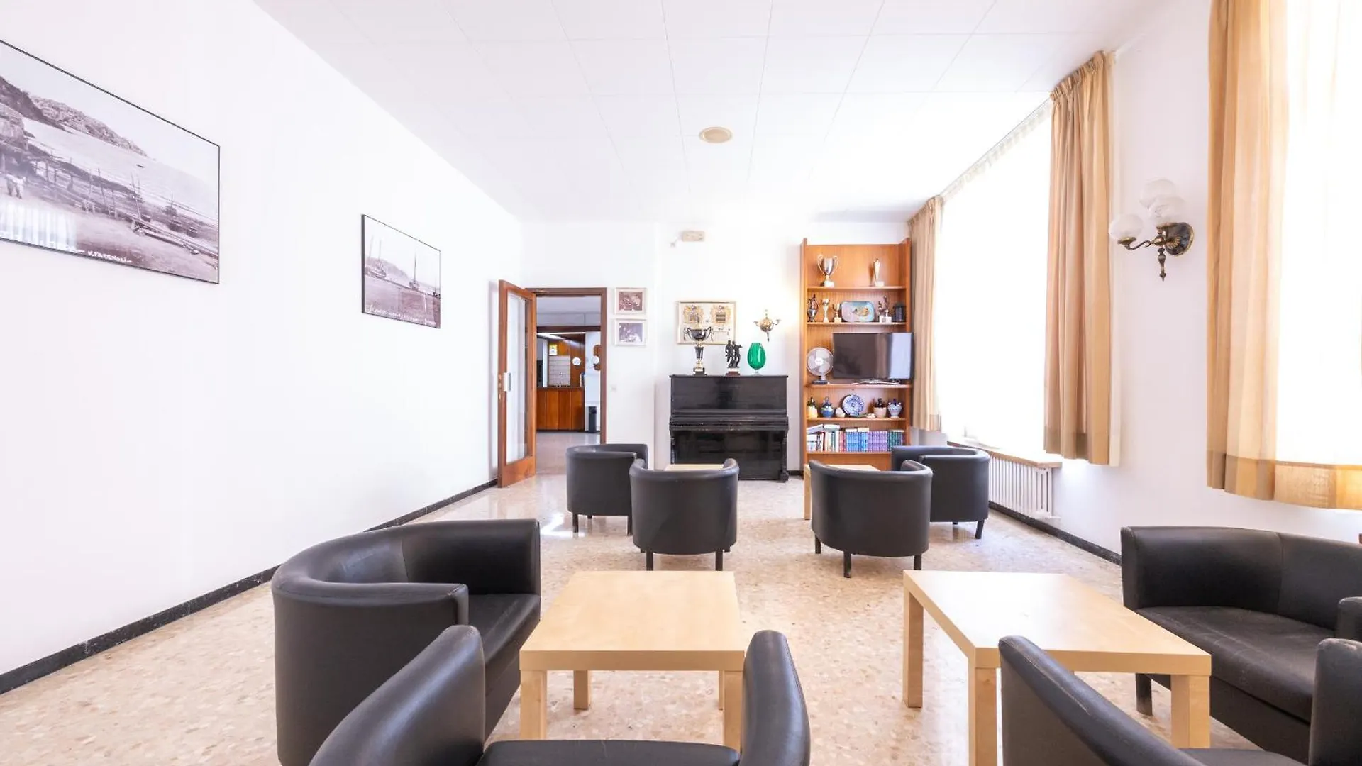 Hotel Bell Aire レスタルティット スペイン